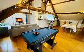 Down Town Spacious Loft With Private Parking